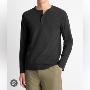 Vince Cotton 3 Button Henley Long Sleeve Top in Navy Blue size S